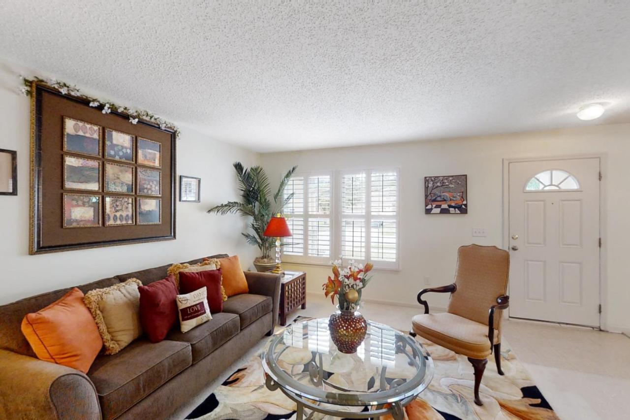 The Home On Tyson Lake Drive Jacksonville Esterno foto