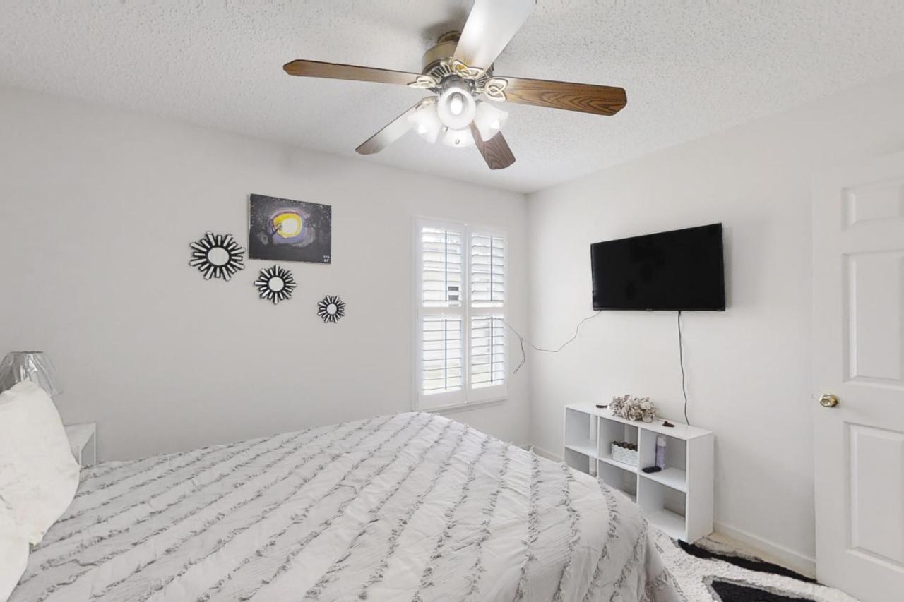 The Home On Tyson Lake Drive Jacksonville Esterno foto